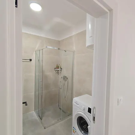 Apartment Ds Golem (Tirana)